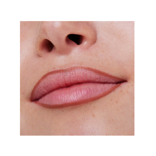 essence - 8h lip liner Matte confort - 01: Cinnamon Spice