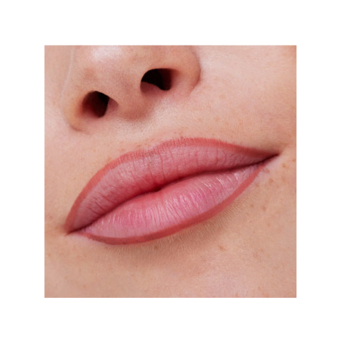 essence - 8h lip liner Matte confort - 02: Silky Hazelnut