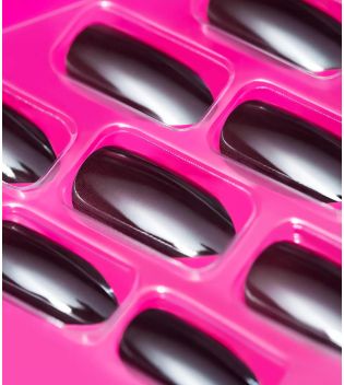 essence - *PINK is the new BLACK* - Colour-changing false nails Click & Go - 01: Show Your Pink Side