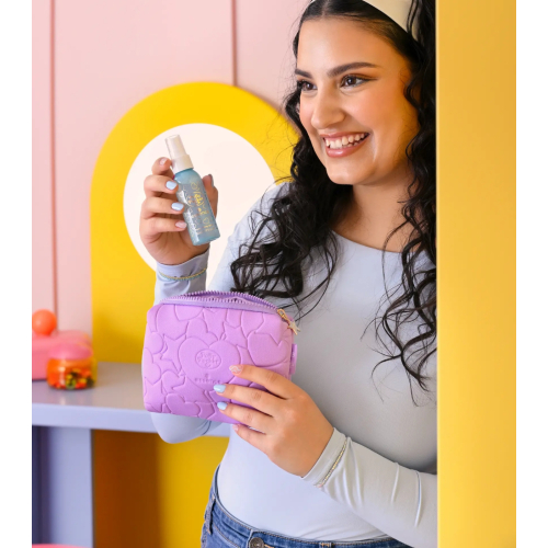 essence - *Polly Pocket* - Setting Spray Not Small, I'm Fun Size!