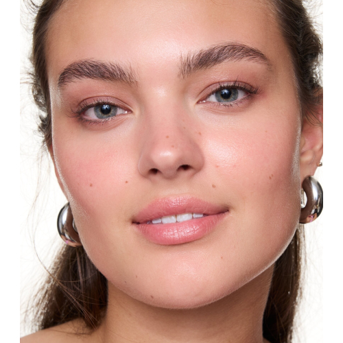 essence - Liquid primer Milky Glazed
