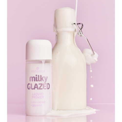 essence - Liquid primer Milky Glazed