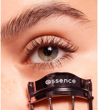 essence - Eyelash curler