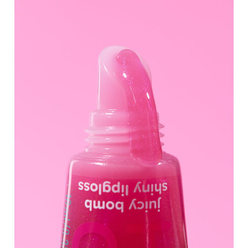 essence - *Say it with Juicy* - Lip Gloss Juicy Bomb Hello Cutie! - 02: Witty Watermelon