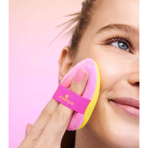 essence - *Superman* - Double-ended powder sponge