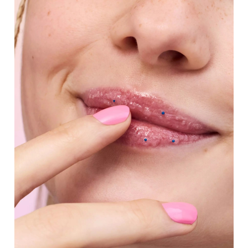 essence - *Superman* - Lip Scrub