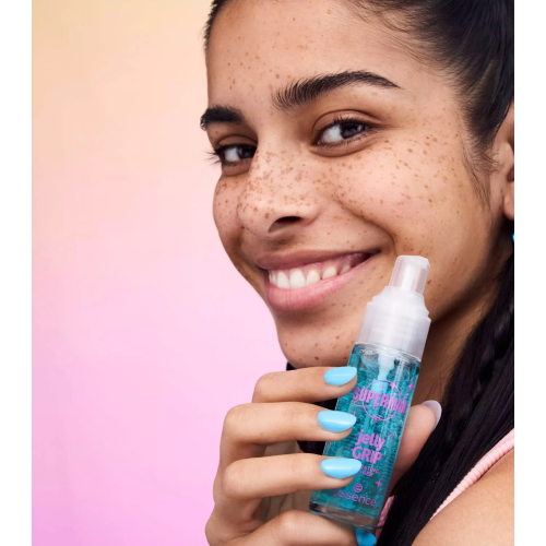 essence - *Superman* - Hydrating Makeup Primer