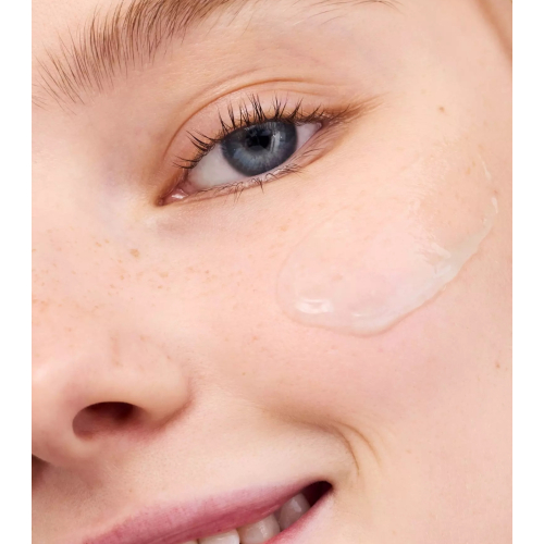 essence - *Superman* - Hydrating Makeup Primer