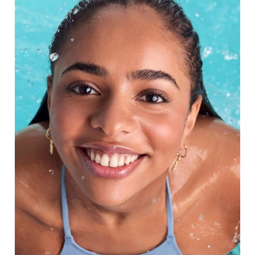 essence - *The Little Mermaid* - Peptide Lip Gloss - 01: Mer-mazing