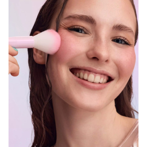 essence - *The Little Mermaid* - Blush and Highlighter Brush