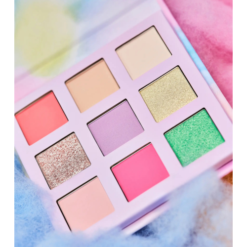 essence - *What The Fluff?!* - Cotton Candy Skies Eyeshadow Palette