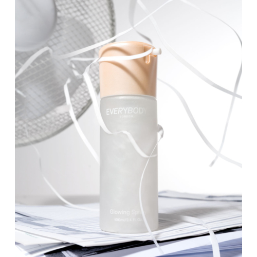 Everybody London - *Back to the Office* - Illuminating spray