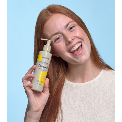 Flor de Mayo - Sublime Chamomile Facial Cleansing Gel