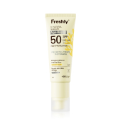 Freshly Cosmetics - *D+ Natural Suncare* - Facial sunscreen Age-Repair SPF50