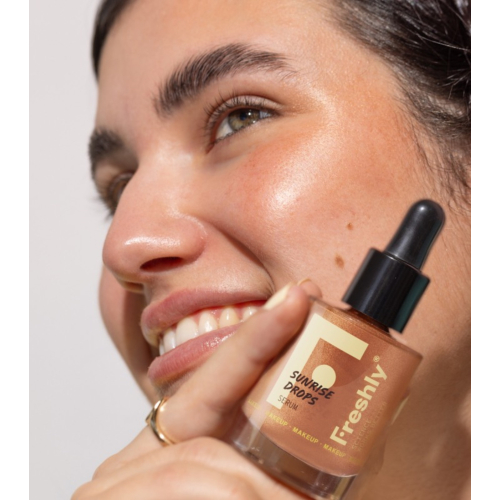 Freshly Cosmetics - Self-tanning serum Sunrise Radiance Bronzing