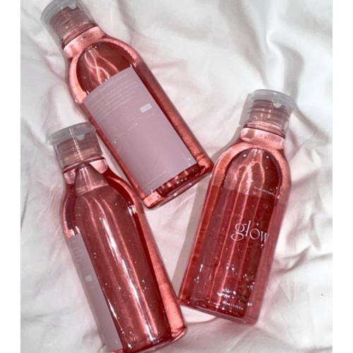 Glow - Hybrid oil and gel facial cleanser Guava Facial Treatment Cleanser