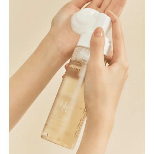 Heveblue - Facial Cleanser Salmon Caring Centella Bubble
