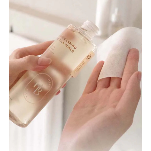 Heveblue - Soothing facial tonic Salmon Caring Centella