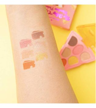 I Heart Revolution - *Cheese Board* - The Mini Cheese Shadow Palette