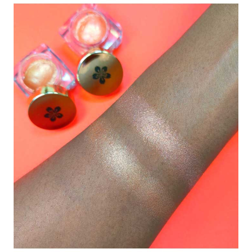 I Heart Revolution - *I Heart Revolution x Disney* - Cream Eyeshadow Fairytale - Pua