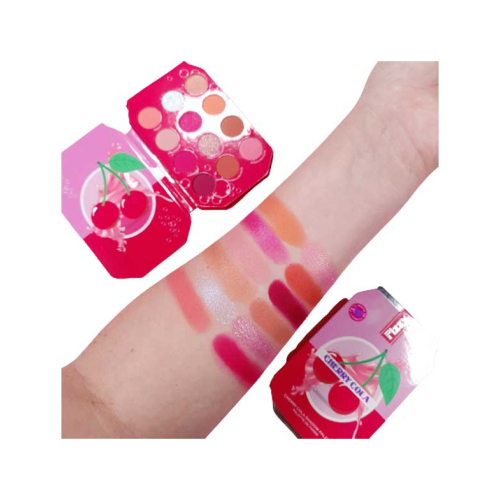 I Heart Revolution - *Spritz* - Eyeshadow Palette Cherry Cola