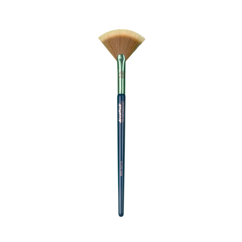 Lethal Cosmetics - *Avatar* - Highlighter Brush Suki Fan