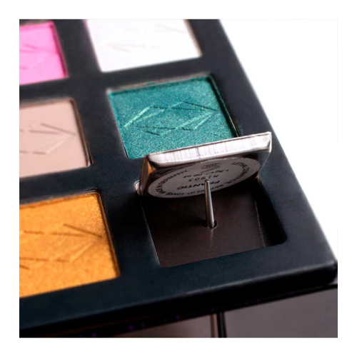 Lethal Cosmetics - Spatula to apply shadows