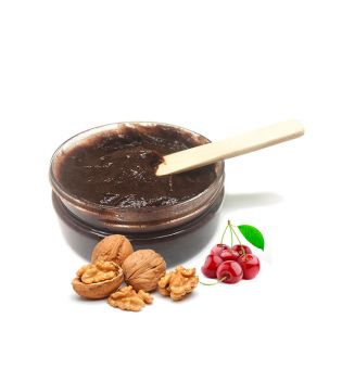 M.O.I. Skincare - Pure cosmetics natural scrub - Cherry and walnut shell