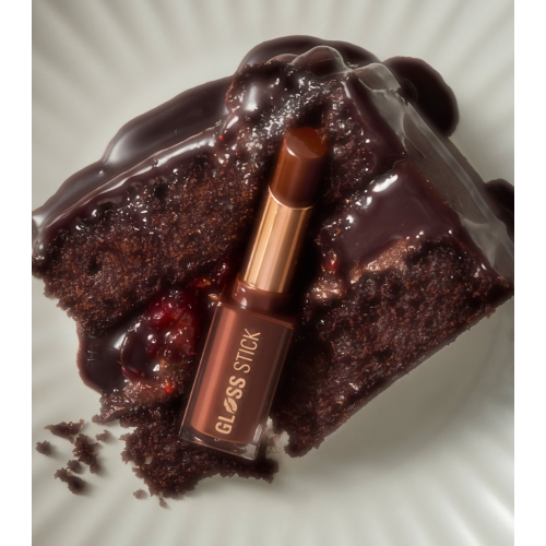 Makeup Revolution - Lipstick Pout Lip Gloss Stick - Chocolate Ganache