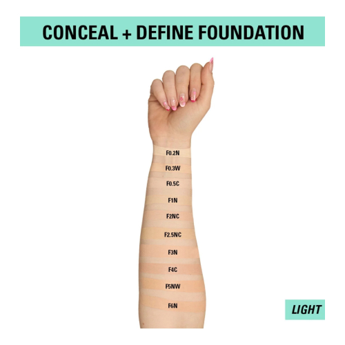 Makeup Revolution - Foundation Conceal & Define Soft Matte - F0.3W