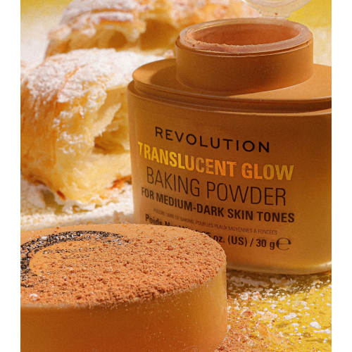 Makeup Revolution - Loose powder for baking Translucent Glow - Medium to Dark