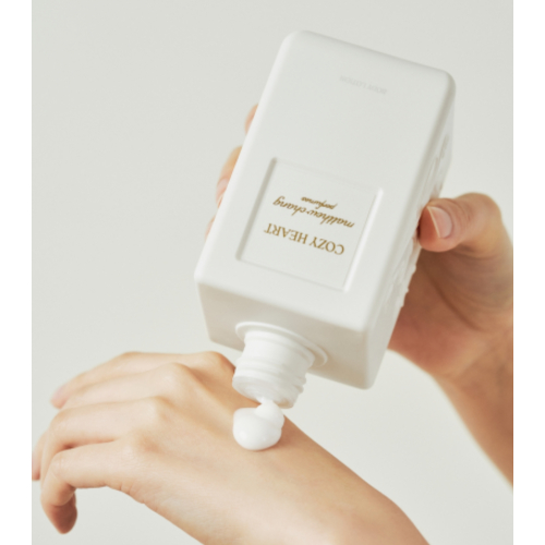 Matthew Chang - Cozy Heart Moisturizing Body Lotion