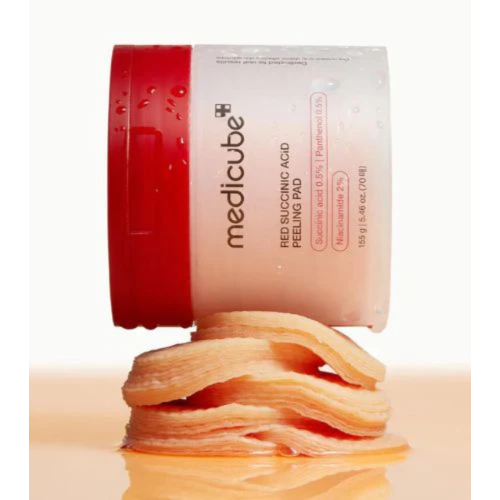 Medicube - *Red* - Exfoliating Pads Succinic Acid Peeling - 70pcs