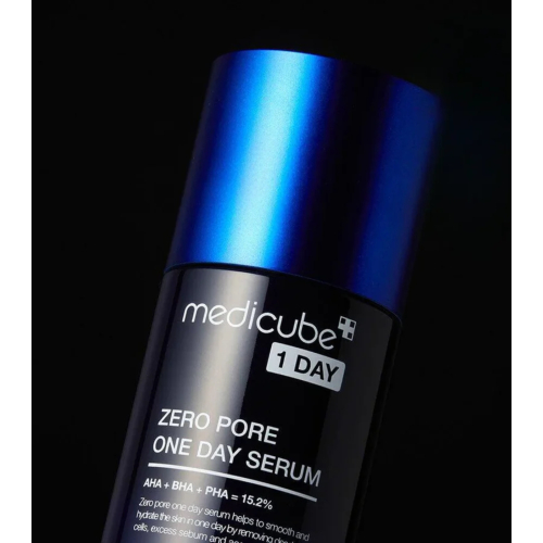 Medicube - *One Day* - Serum with AHA, BHA, PHA and niacinamide Zero Pore