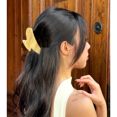 Miin Cosmetics - Hair Clip - Yellow