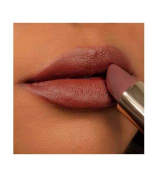 Milani - Lipstick Color Fetish Nude Matte - 450: Desire