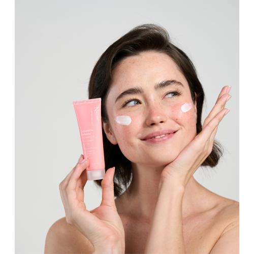 Nacomi - *Next lvl* - Light Day Cream SPF 50 Exposome Defense