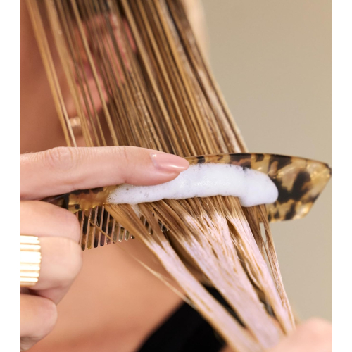 NEQI - *Volume Victory* - Volumizing Styling Mousse