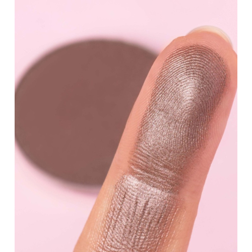 Neve Cosmetics - Eyeshadow in a pan - Peluche