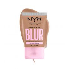 Nyx Professional Makeup - Blurring Foundation Bare With Me Blur Skin Tint - 09: Light medium