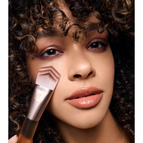 Real Techniques - *New Nude 2.0* - Face Brush Prism Pro