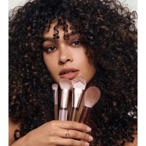 Real Techniques - *New Nude 2.0* - Brush set Blurred Base