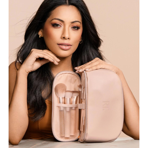 Real Techniques - *New Nudes* - Multipurpose Makeup Bag Uncovered