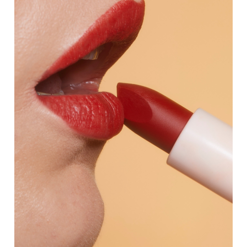 Revolution - Satin Lipstick Lip Allure Soft Satin - CEO Brick Red