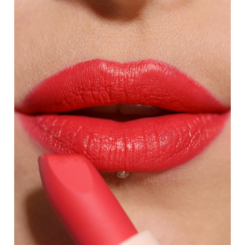 Revolution - Satin Lipstick Lip Allure - Vibe Red