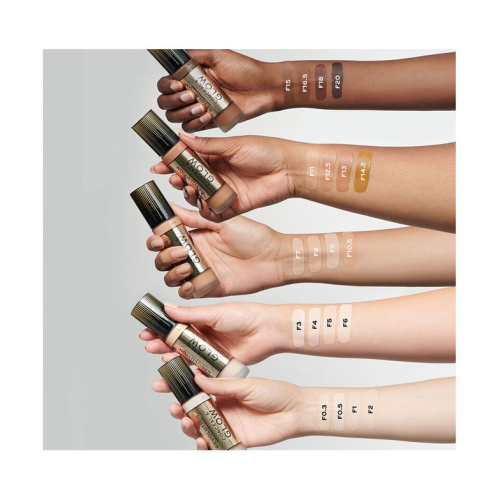 Revolution - Conceal & Glow Foundation - F20