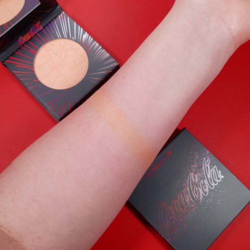 Revolution - *Coca Cola* - Highlighter