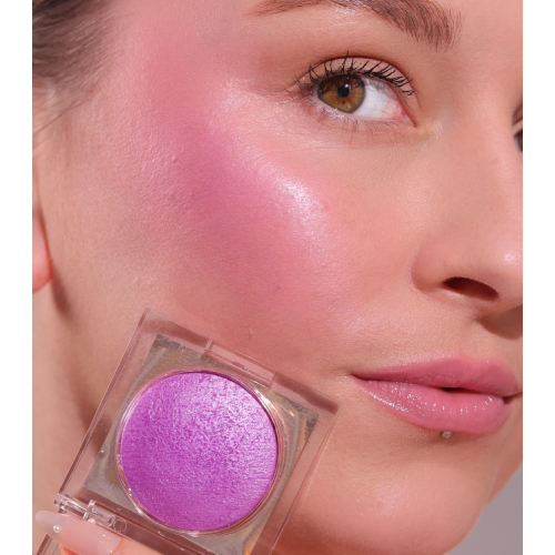 Revolution - Blush Beam Bright - Lick of Lilac