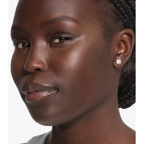 Revolution - Illuminating concealer for dark circles Skin Silk - Deep Red