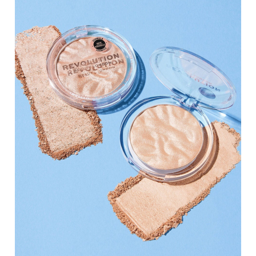 Makeup Revolution - Reloaded Powder Highlighter - Just my Type